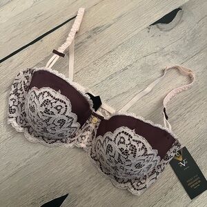 Versace Italia 1969 Underwire Padded Bra Size 38C Lace Burgundy & Pink New